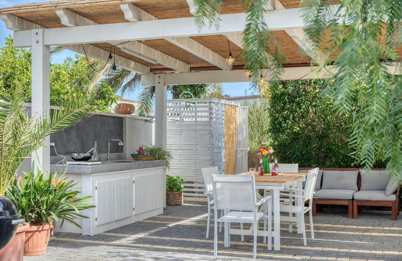 La Casa Degli Ulivi Appartamento In Villa Con Patio Quartu Sant'Elena Luaran gambar